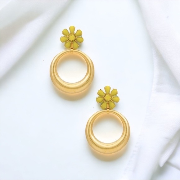 NEW Elizabeth Cole 24K Gold Plated Radley Hoop Earrings Yellow Floral - Picture 4 of 5